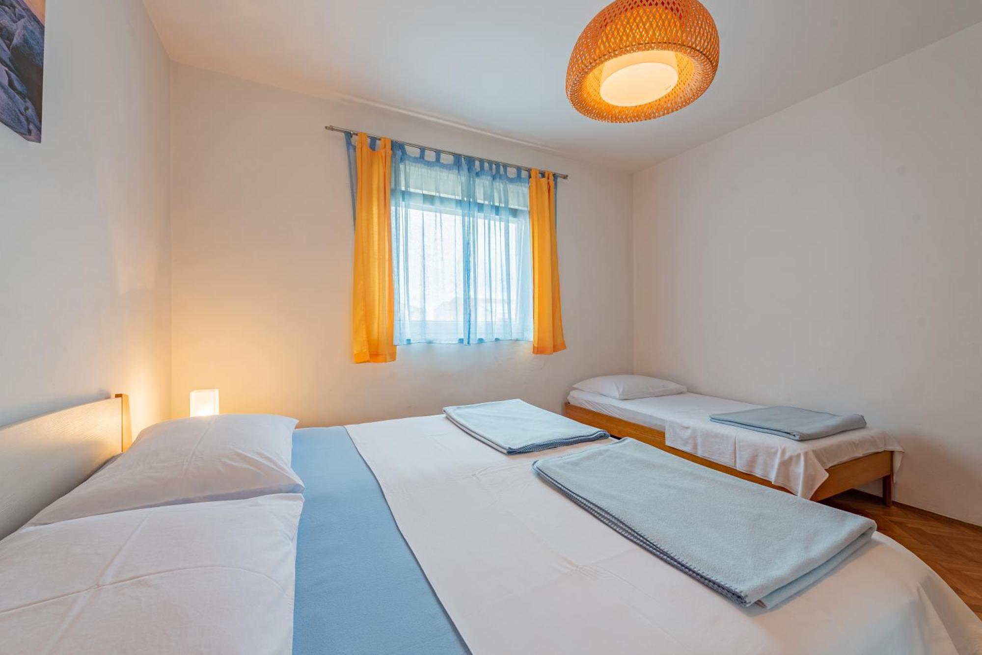 RažanacHaus Toniアパートメント エクステリア 写真